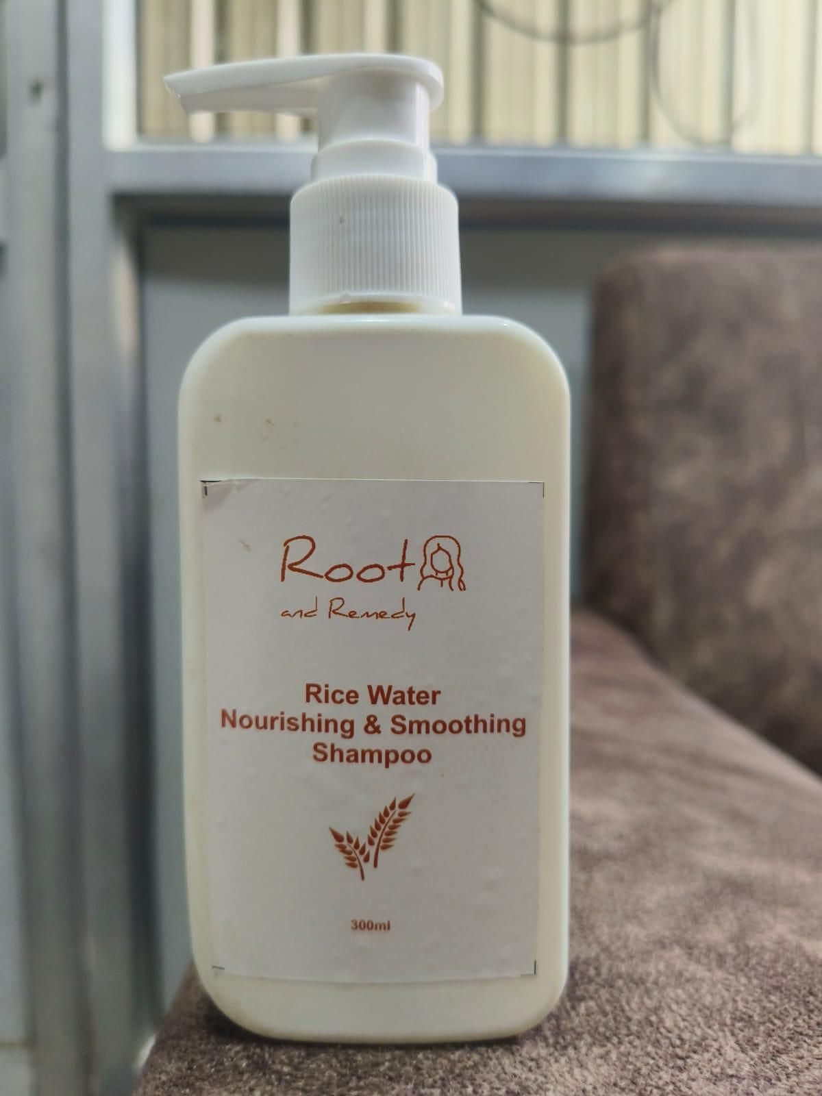 Rice Water Nourishing & Smoothing Shampoo 300ML (Pack of 2)